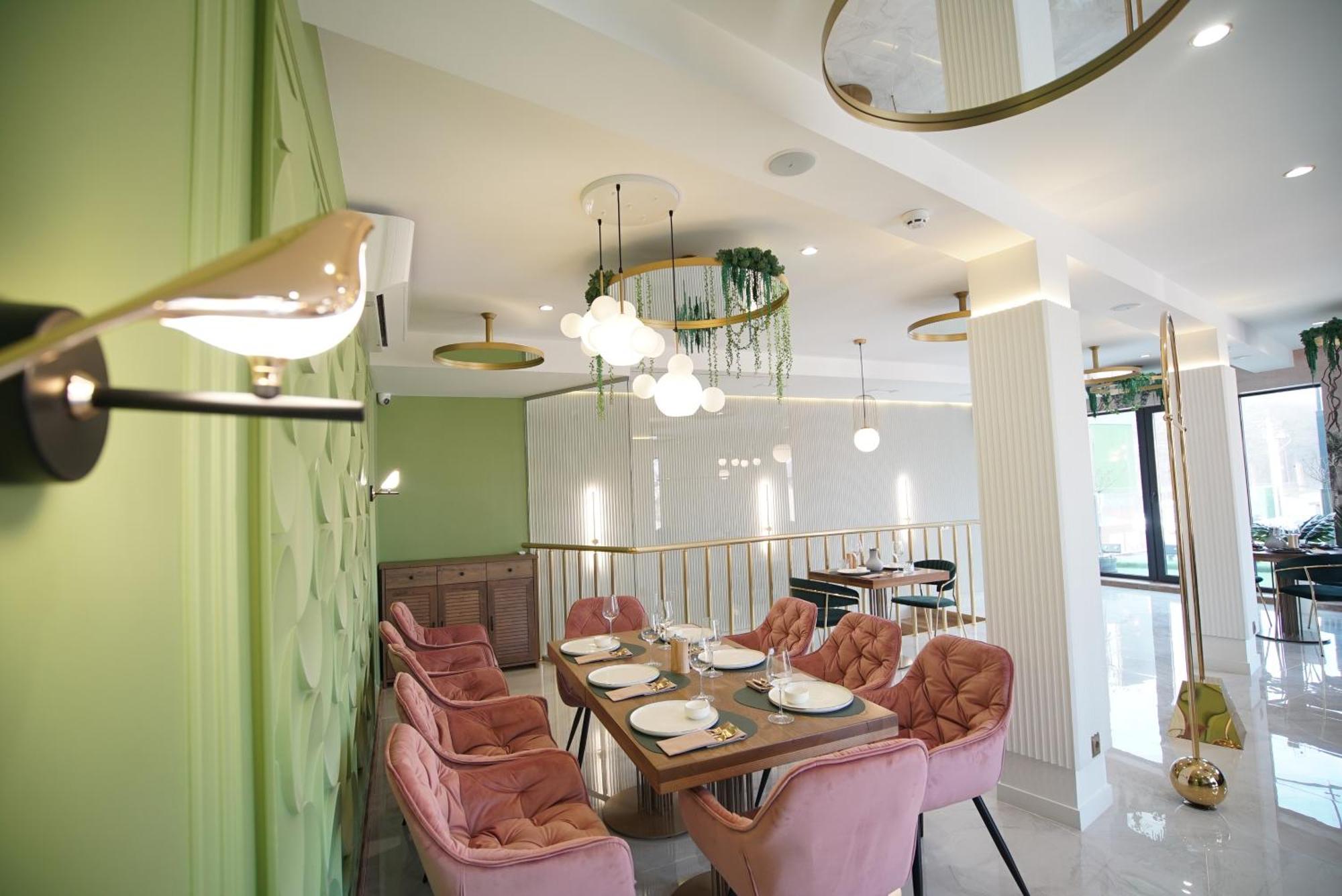 ויניצה Hide Park Hotel מראה חיצוני תמונה